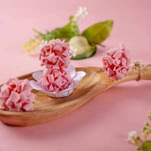 GOURMET STRAWBERRY BRIGADEIRO