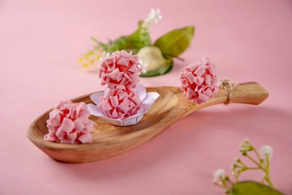 GOURMET STRAWBERRY BRIGADEIRO