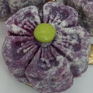 GOURMET BLUEBERRY BRIGADEIRO
