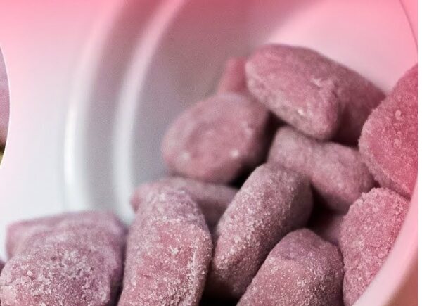 MIXED BERRIES BRIGADEIRO CANDY - 150g